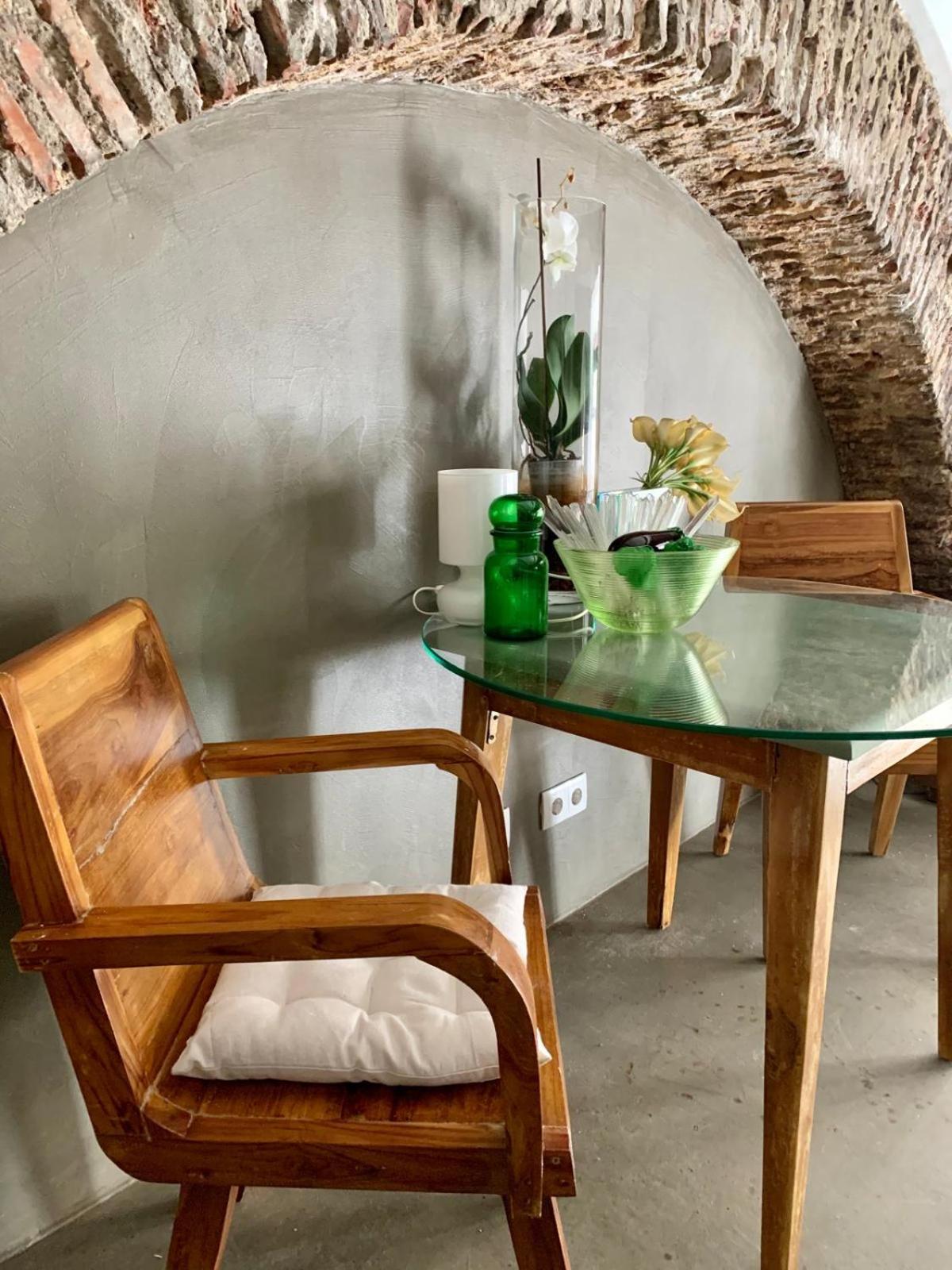 Old Stables Chiado - 2 Bedroom In The Heart Of Lisboa Extérieur photo